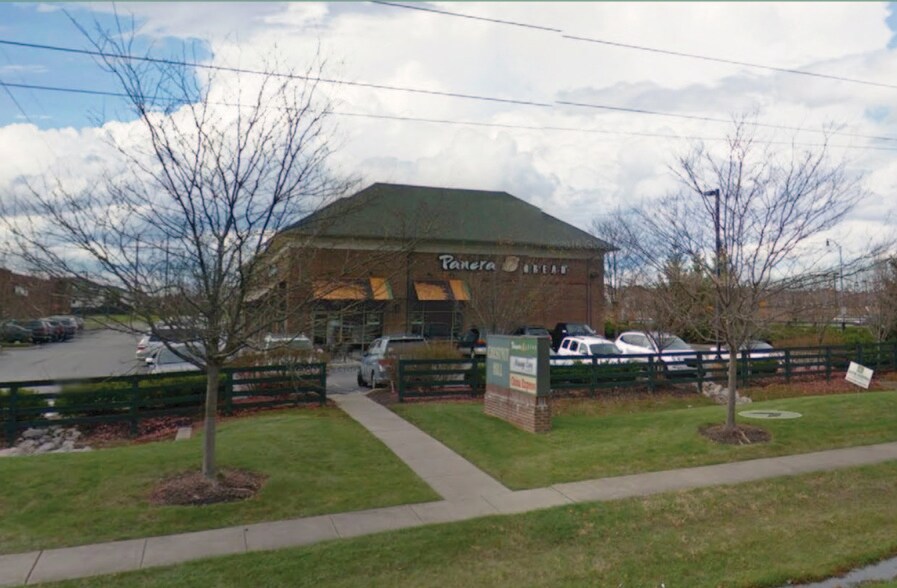 More Photos Of 4865-4955 N Hamilton Rd, Columbus Unknown For Lease