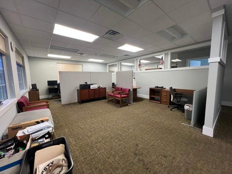 More Photos Of 500 Purdy Hill Rd, Monroe Medical For Lease