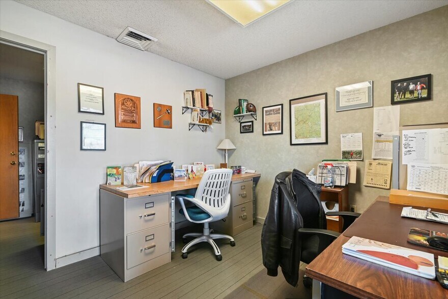 More Photos Of 1904 PA-940, Pocono Pines General Retail For Sale