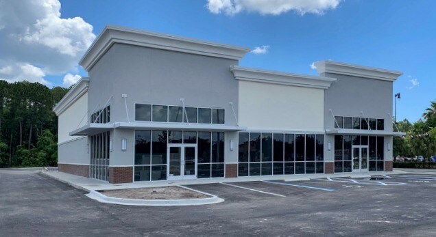 More Photos Of 4261 Roosevelt Blvd, Jacksonville Storefront For Lease