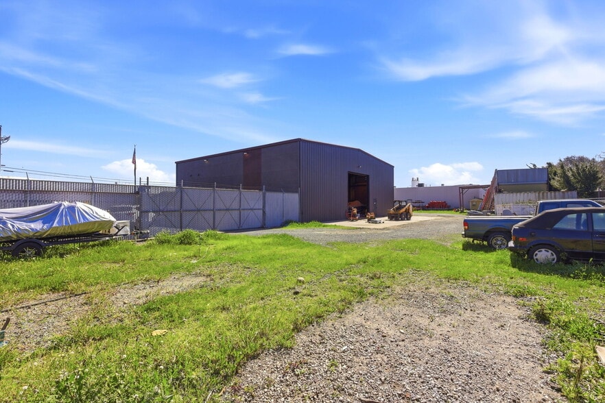 More Photos Of 225 Demeter St, Palo Alto Office Residential For Lease