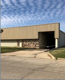 More Photos Of W194N11381 McCormick Dr, Germantown Manufacturing For Lease