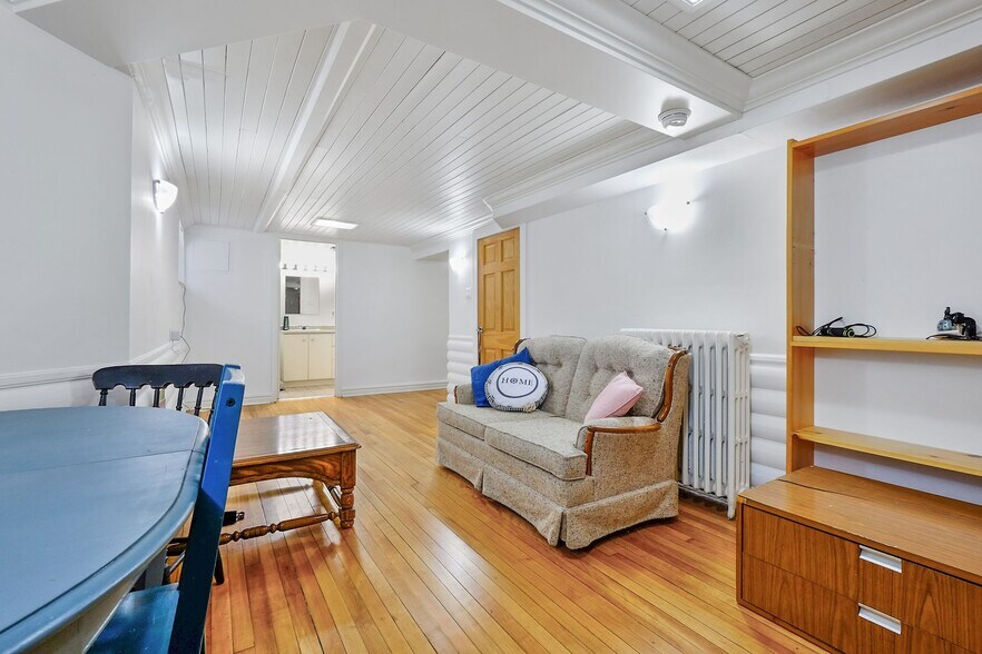 More Photos Of 1031 Carling Av, Ottawa Apartments For Sale