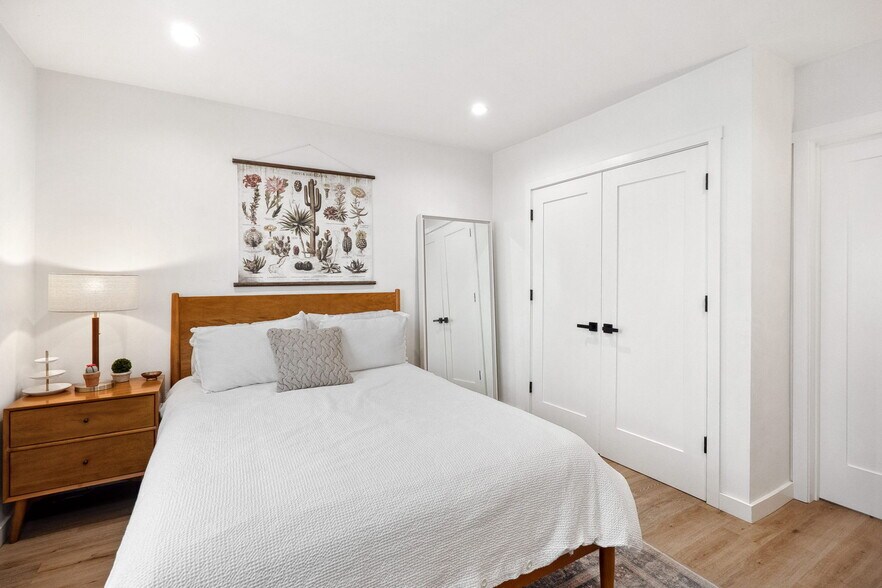 More Photos Of 4852 S Centinela Ave, Los Angeles Multifamily For Sale