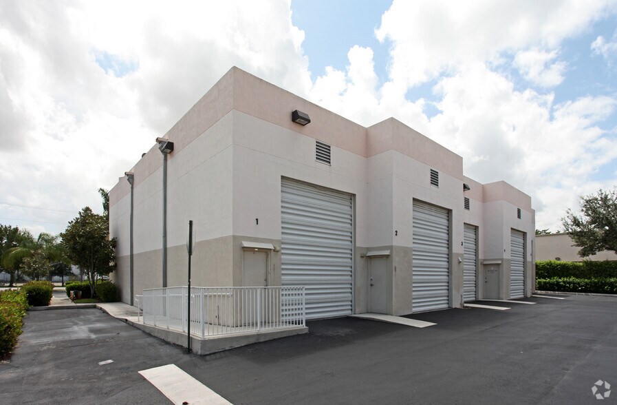 More Photos Of 5453 NW 24th St, Margate Warehouse For Sale