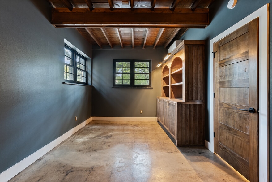 More Photos Of 1520 Broadway St, Little Rock Multifamily For Sale