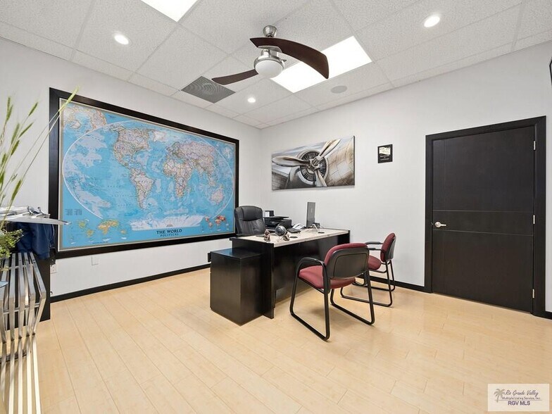 8015 N Expressway 77, Olmito, TX 78575 Medical Office For Lease