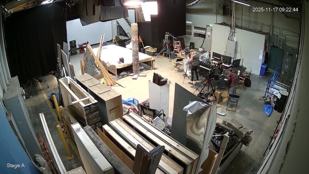 More Photos Of 5301 Exchange St, Los Angeles Flex For Lease