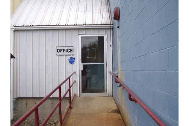 More Photos Of 55 Lathrop Road Ext, Plainfield Manufacturing For Lease