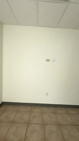 Primary Photo Of 18101 Highwoods Preserve Pkwy, Tampa Office Residential For Lease