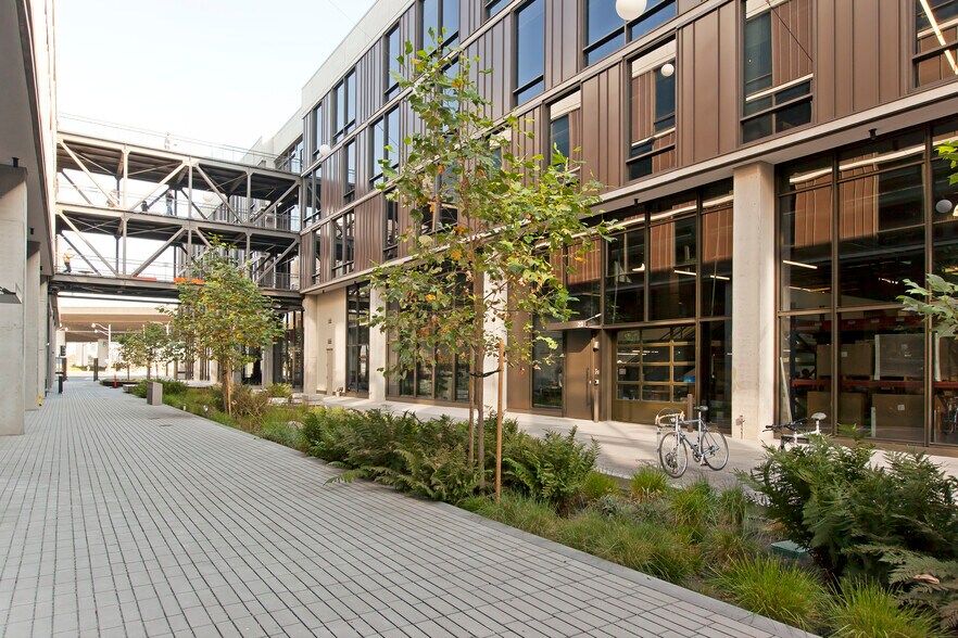 More Photos Of 100 Hooper St, San Francisco Unknown For Lease