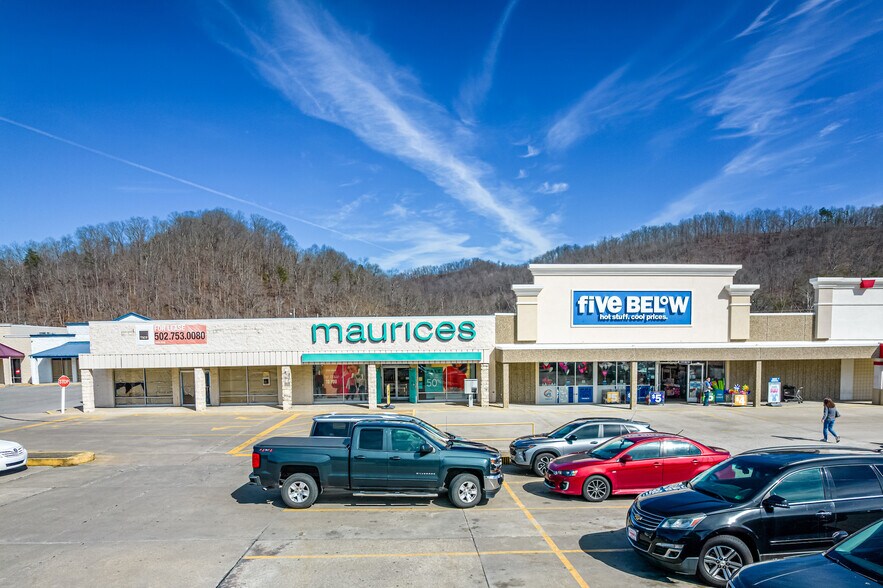 More Photos Of 309-419 KY-321, Paintsville General Retail For Lease