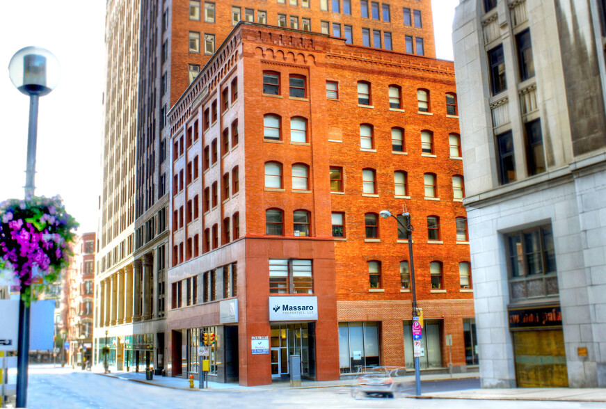 Primary Photo Of 421 Seventh Ave, Pittsburgh Office For Sale