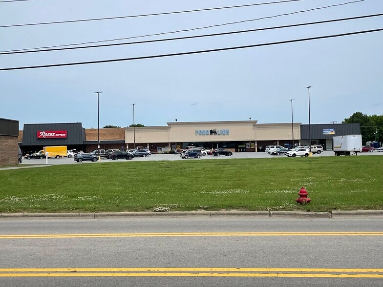 More Photos Of 91 Food Lion Rd, Scotland Neck General Retail For Lease
