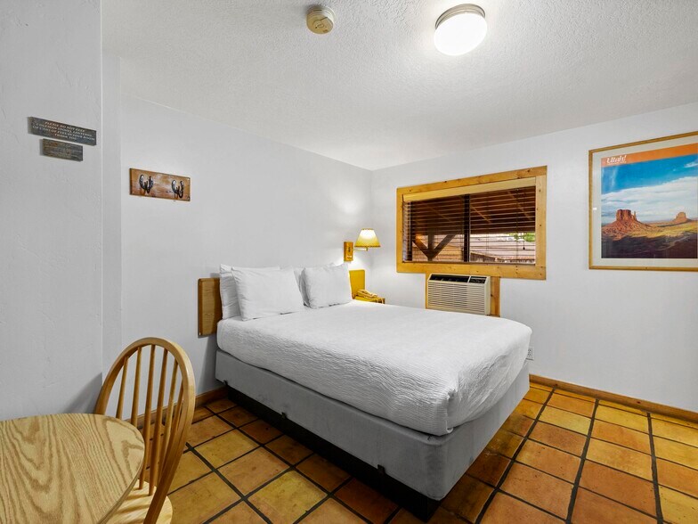 More Photos Of 535 S Main St, Moab Hotel For Sale