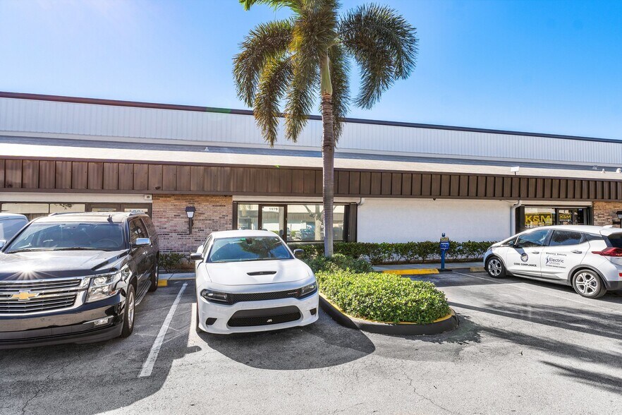 Primary Photo Of 1979 10th Ave N, Lake Worth Beach Distribution For Sale
