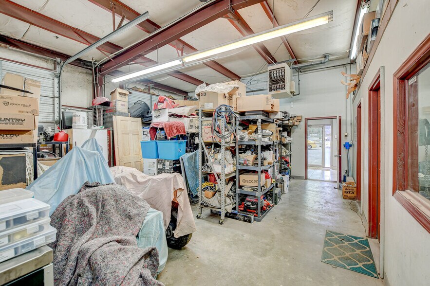 More Photos Of 1407 Charleston Hwy, Orangeburg Storefront Retail Office For Sale