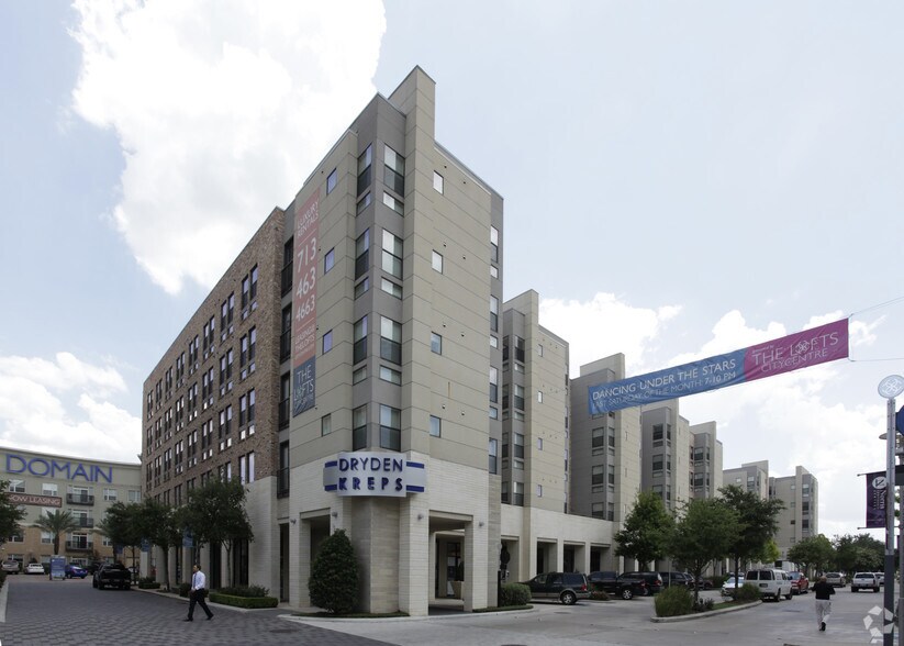 More Photos Of 12808 Queensbury Ln, Houston Apartments For Lease