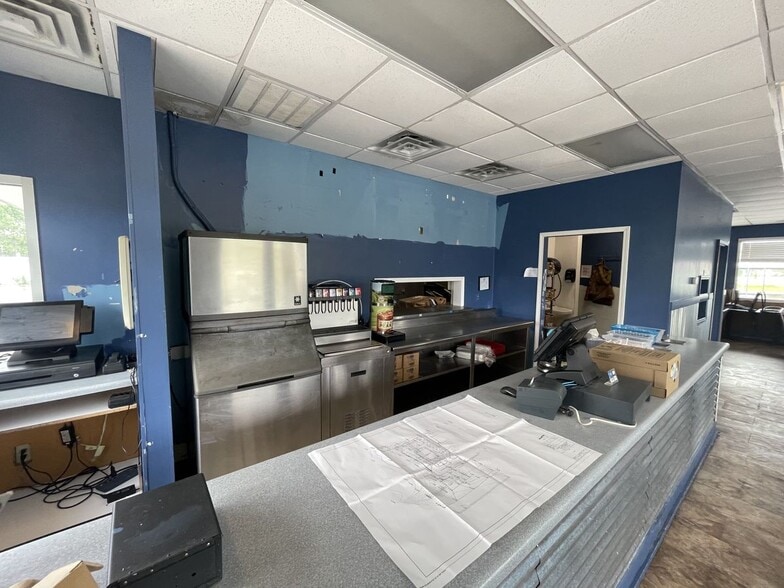 More Photos Of 688 Taylorsville Rd, Taylorsville Freestanding For Sale