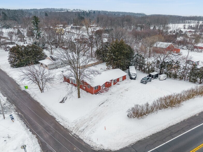 More Photos Of 6749 Ramsgate Rd, Chittenango Multifamily For Sale