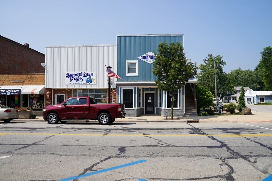 More Photos Of 119 E Toledo St, Fremont Storefront Retail Residential For Lease