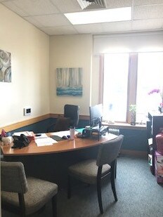 More Photos Of 1224 Hyde Park Ave, Hyde Park Loft Creative Space For Lease