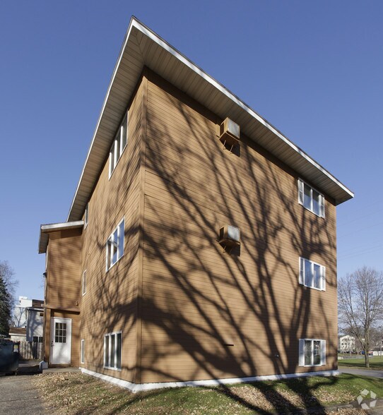 More Photos Of 710 13th St S, Saint Cloud Apartments For Sale