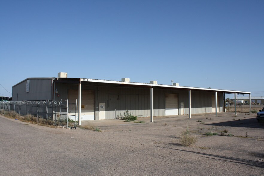 Primary Photo Of 1413 N VIP Blvd, Casa Grande Manufacturing For Sale