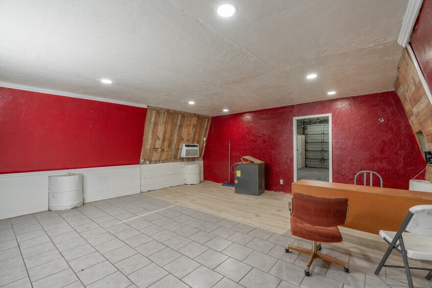 More Photos Of , El Reno Industrial For Sale