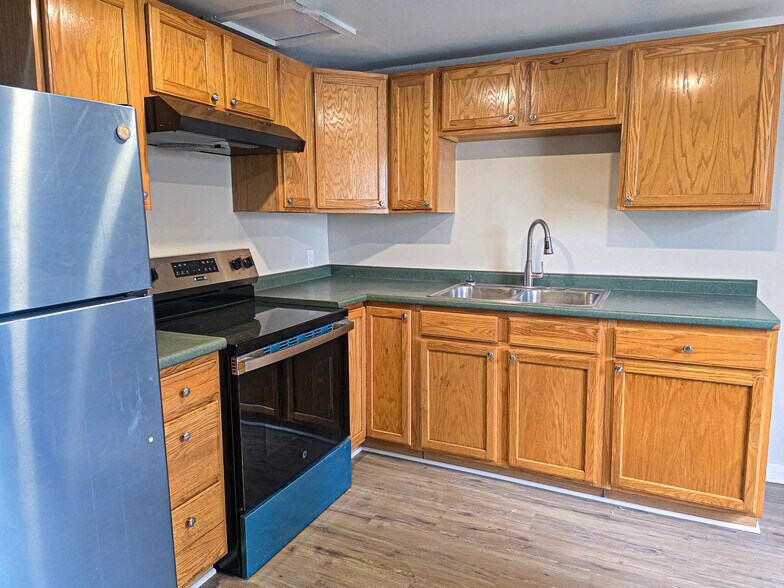 More Photos Of 8 Union St, Claremont Apartments For Sale