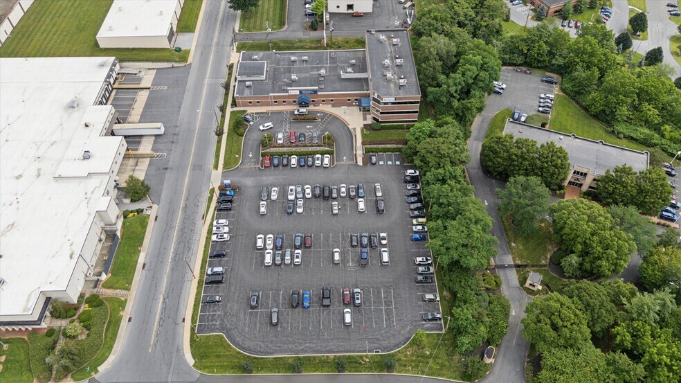 More Photos Of 950 Wyomissing blvd, Wyomissing Healthcare For Sale