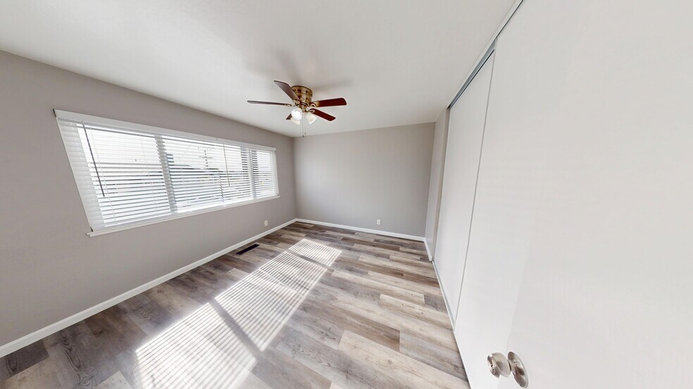 More Photos Of 2105 48th Ave, Oakland Apartments For Sale