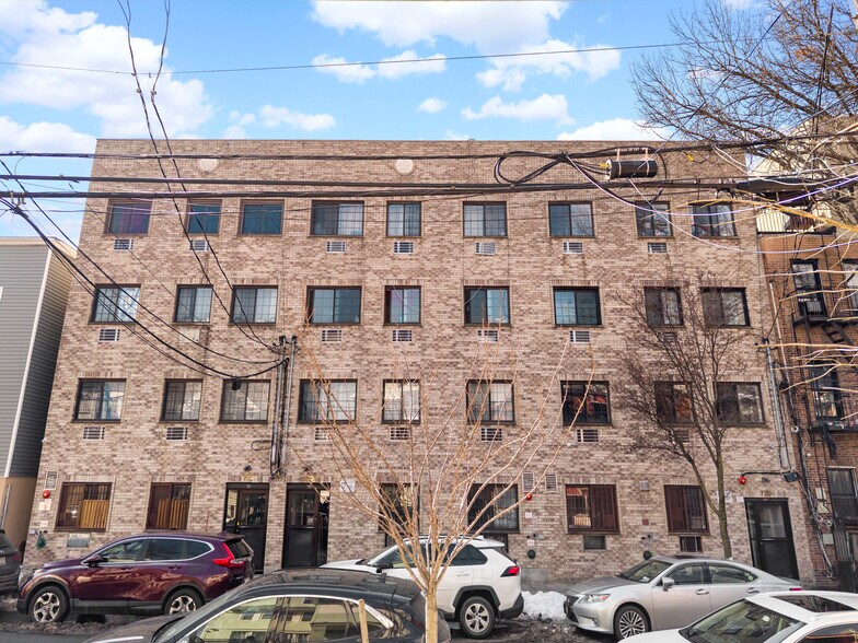 More Photos Of 720-724 E 217th, Bronx Apartments For Sale