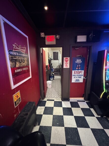 More Photos Of 5007 Frankford Ave, Philadelphia Storefront Retail Residential For Sale