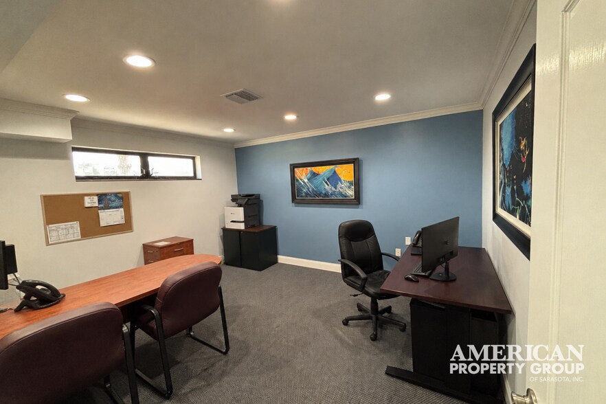 More Photos Of 31 W Green St, Englewood Medical For Lease