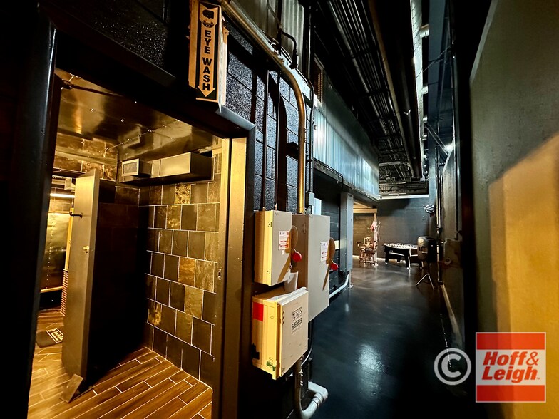 More Photos Of 2115 W 14th Ave, Denver Service For Sale