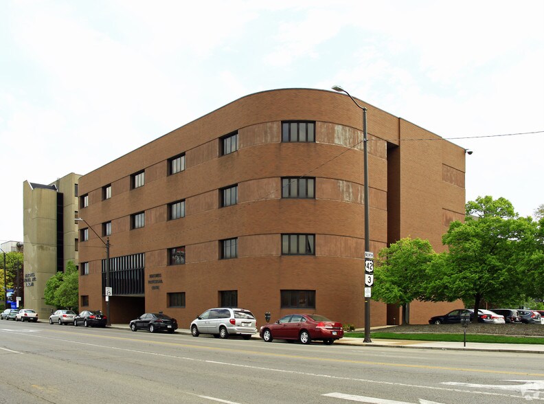 More Photos Of 4269 Pearl Rd, Cleveland Office For Lease
