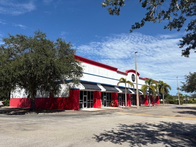 More Photos Of 10169 Tamiami Trl, Punta Gorda Freestanding For Lease