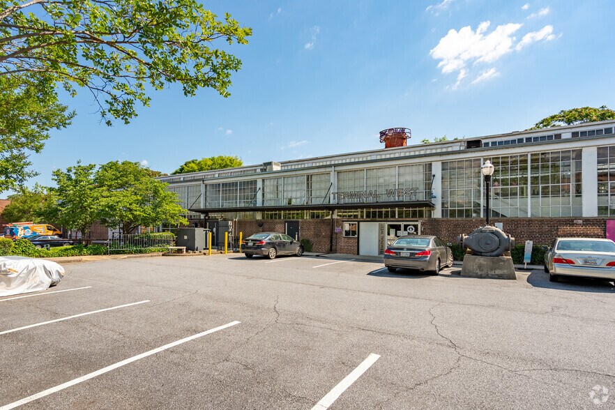 More Photos Of 887 W Marietta St NW, Atlanta Loft Creative Space For Lease