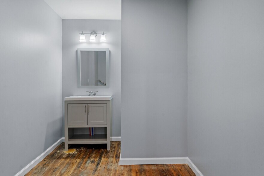 More Photos Of 98 S Main St, Castleton On Hudson Multifamily For Sale