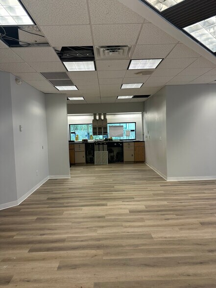 More Photos Of 2800 E Silver Springs Blvd, Ocala Office For Sale