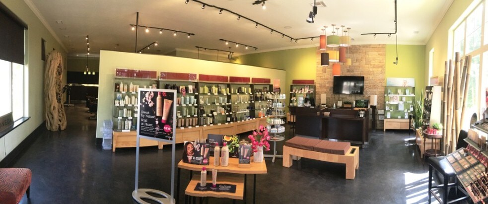 More Photos Of 6839 Old Jacksonville Hwy, Tyler Storefront Retail Office For Sale