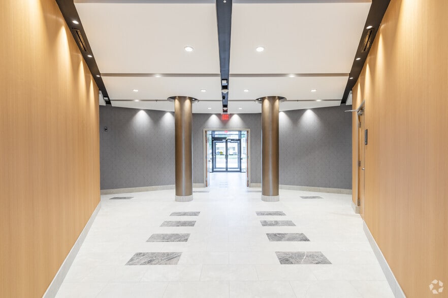 More Photos Of 4 Taft Ct, Rockville Medical For Sale