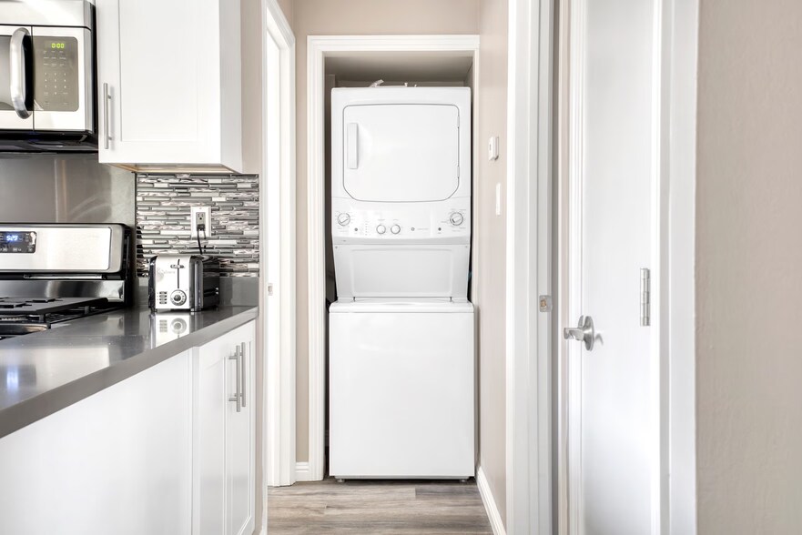 More Photos Of 710 Laurel Ave, San Mateo Apartments For Sale