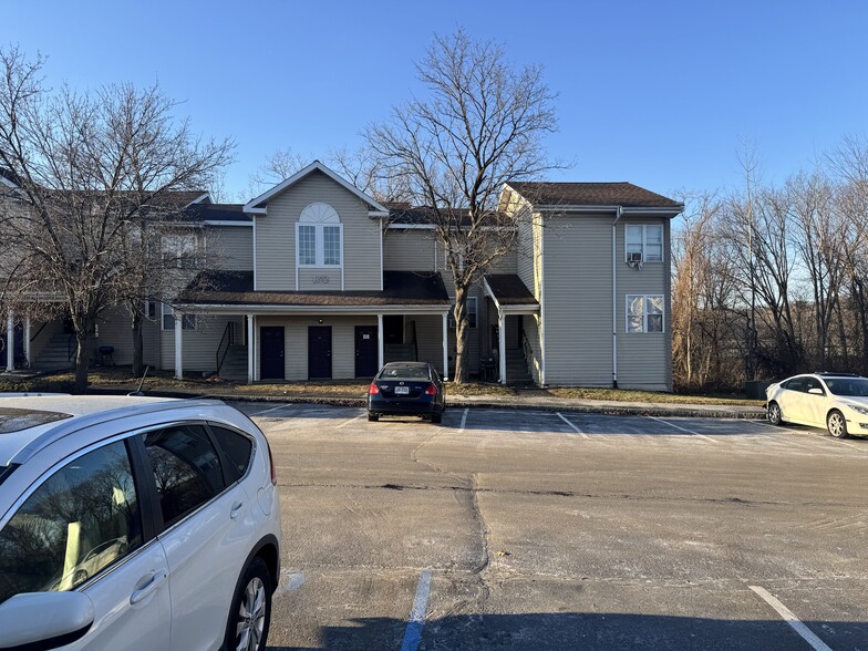 More Photos Of Capital Woods, Albany Apartments For Sale