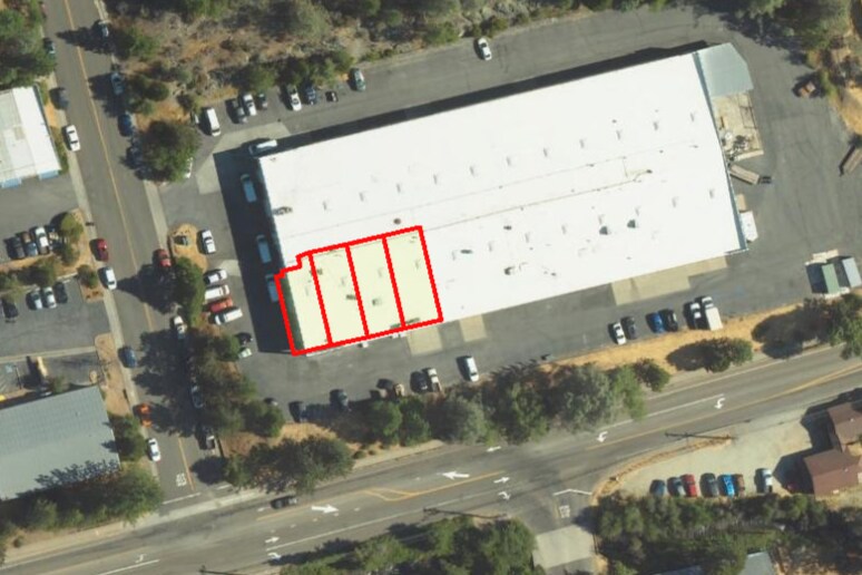 More Photos Of 110 Spring Hill Dr, Grass Valley Manufacturing For Sale