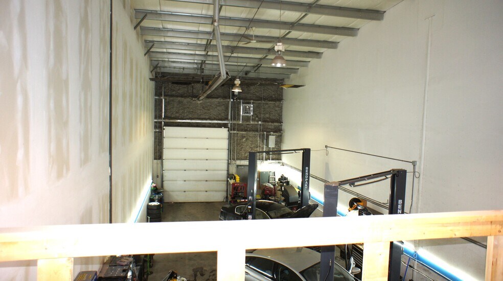 More Photos Of 7609 Sparrow Dr, Leduc Warehouse For Sale