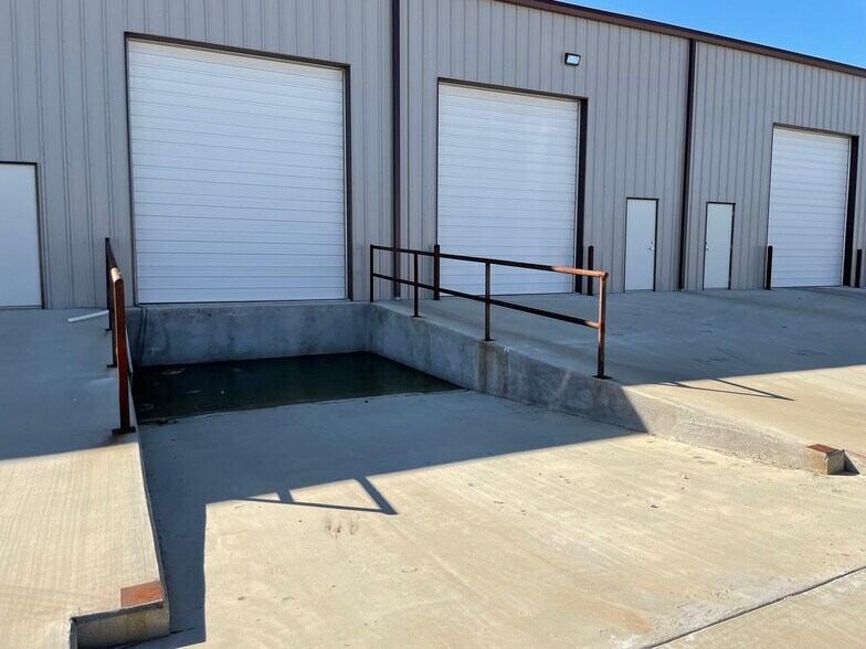 More Photos Of 113 METROTEX, Haslet Unknown For Lease