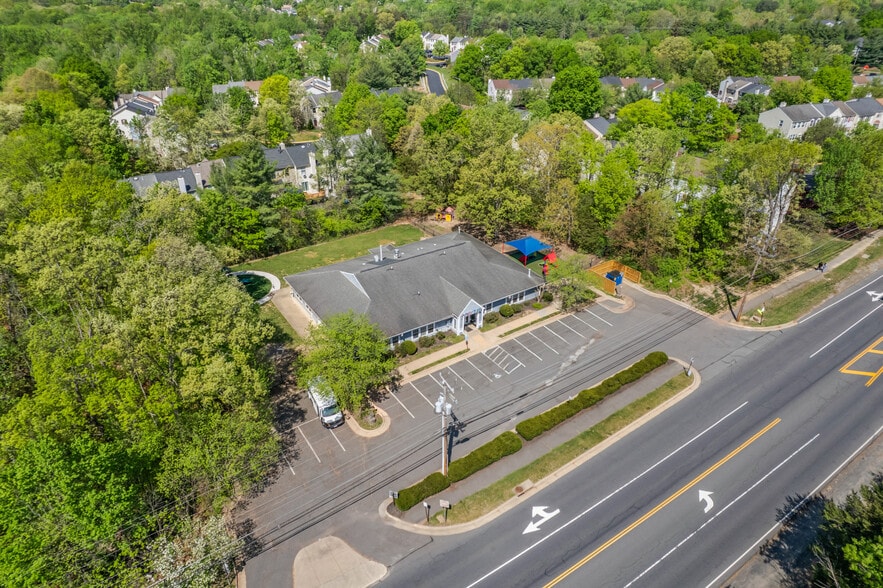 More Photos Of 6000 Union Mill Rd, Clifton Daycare Center For Lease