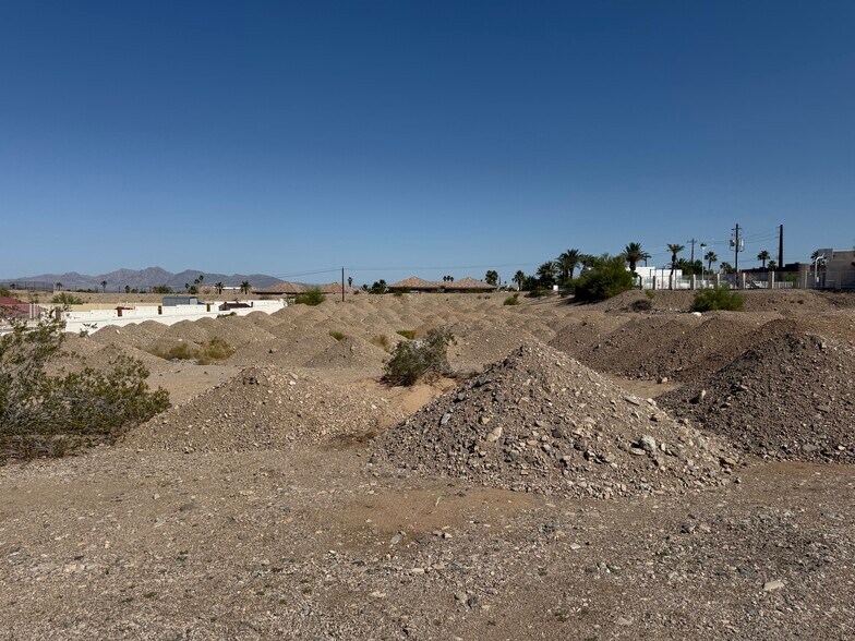 More Photos Of 111 Bunker Dr, Lake Havasu City Land For Sale